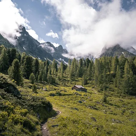 Schoenblick By Interhome Dom wakacyjny Kappl (Landeck)